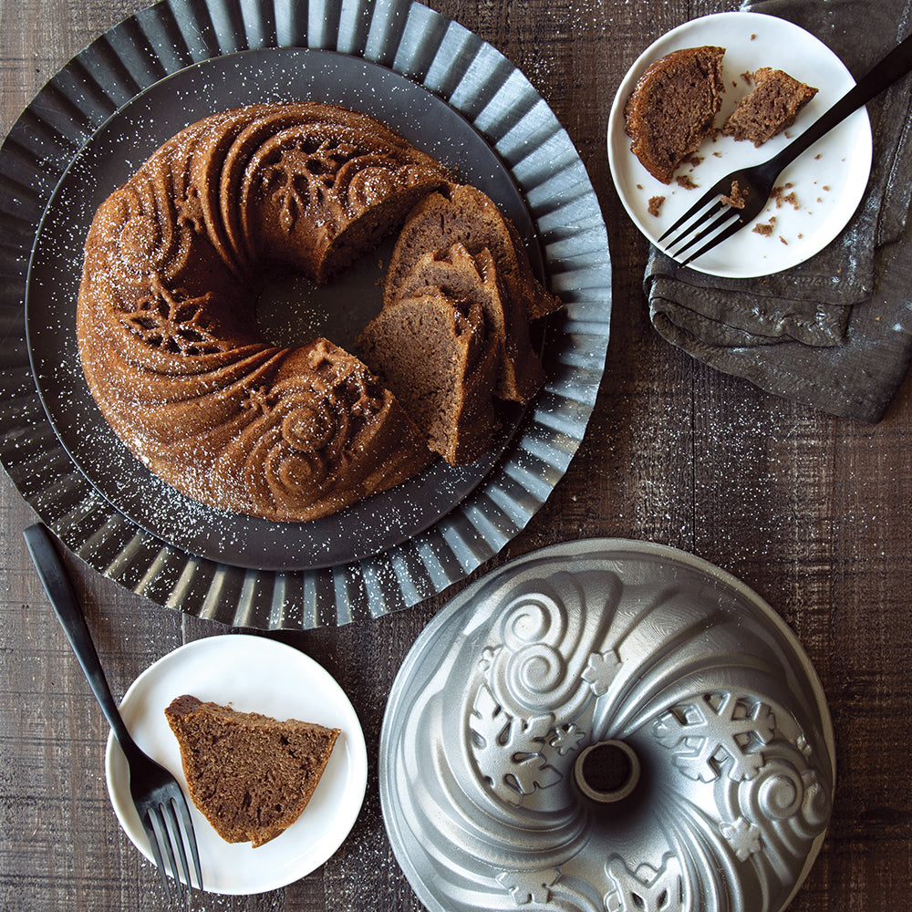 Classic Bundtlette® Cake Pan - Nordic Ware