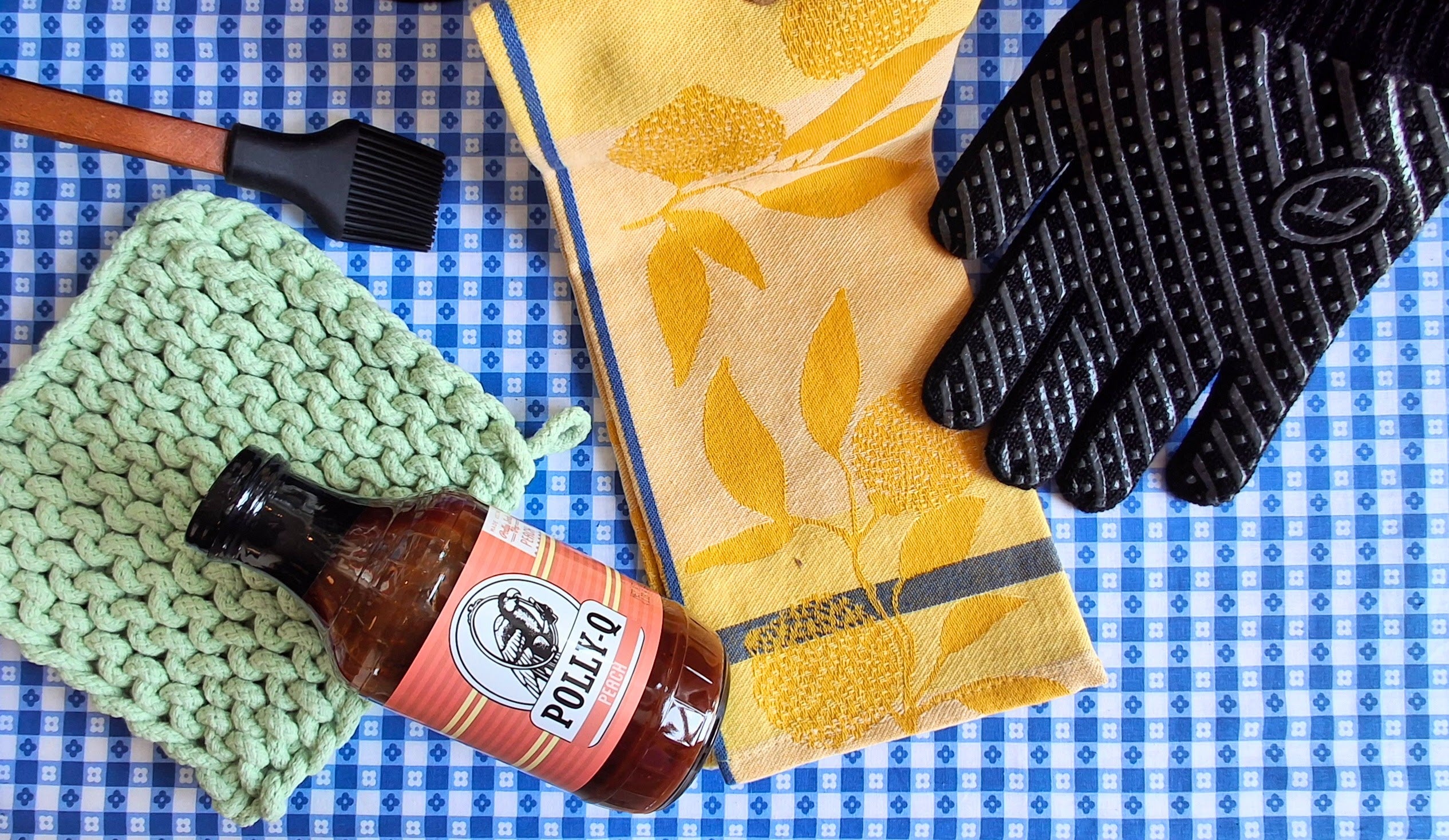 Linens, Mitts & More