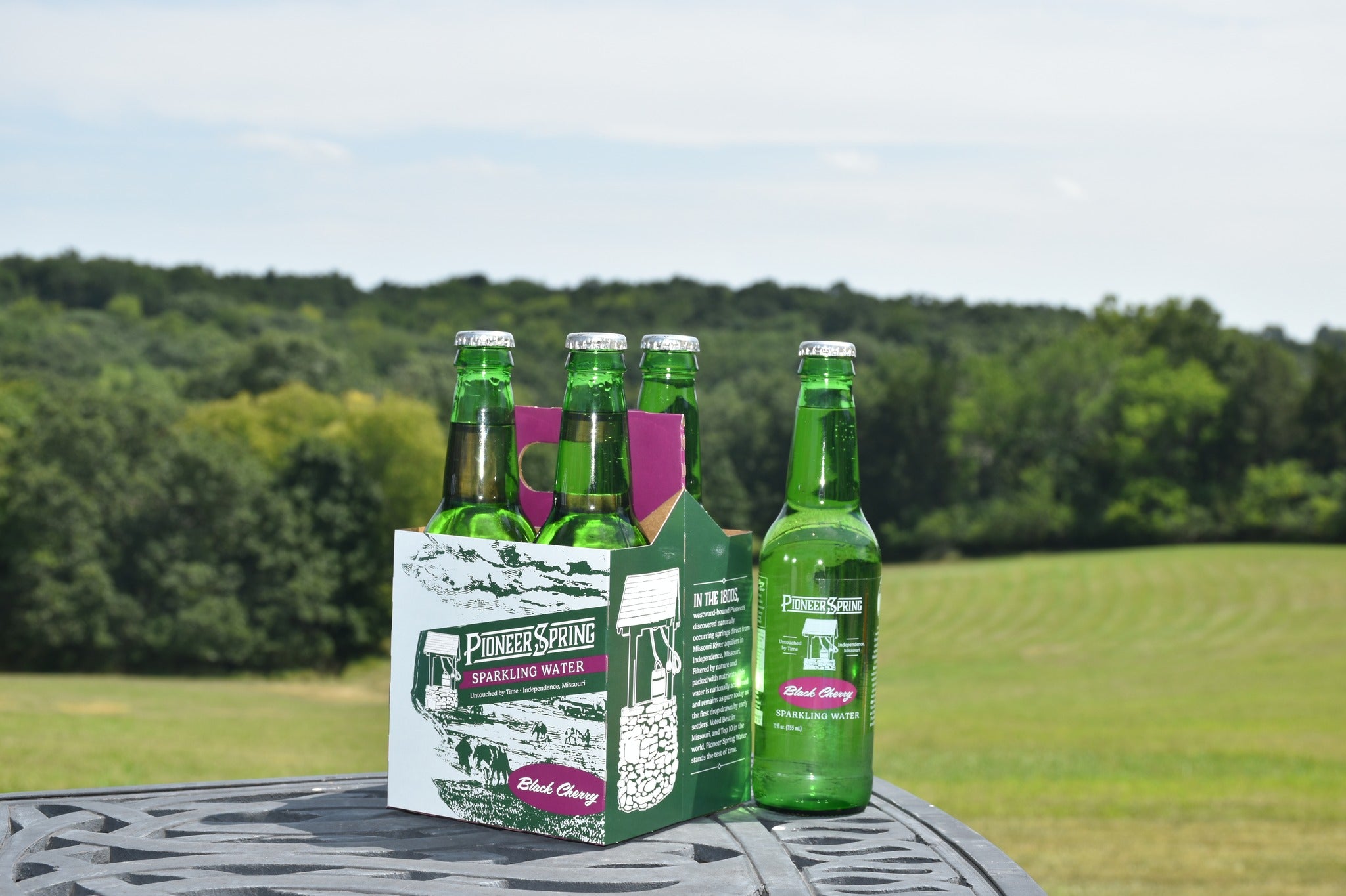 Pioneer Spring Sparkling Water 4 pack