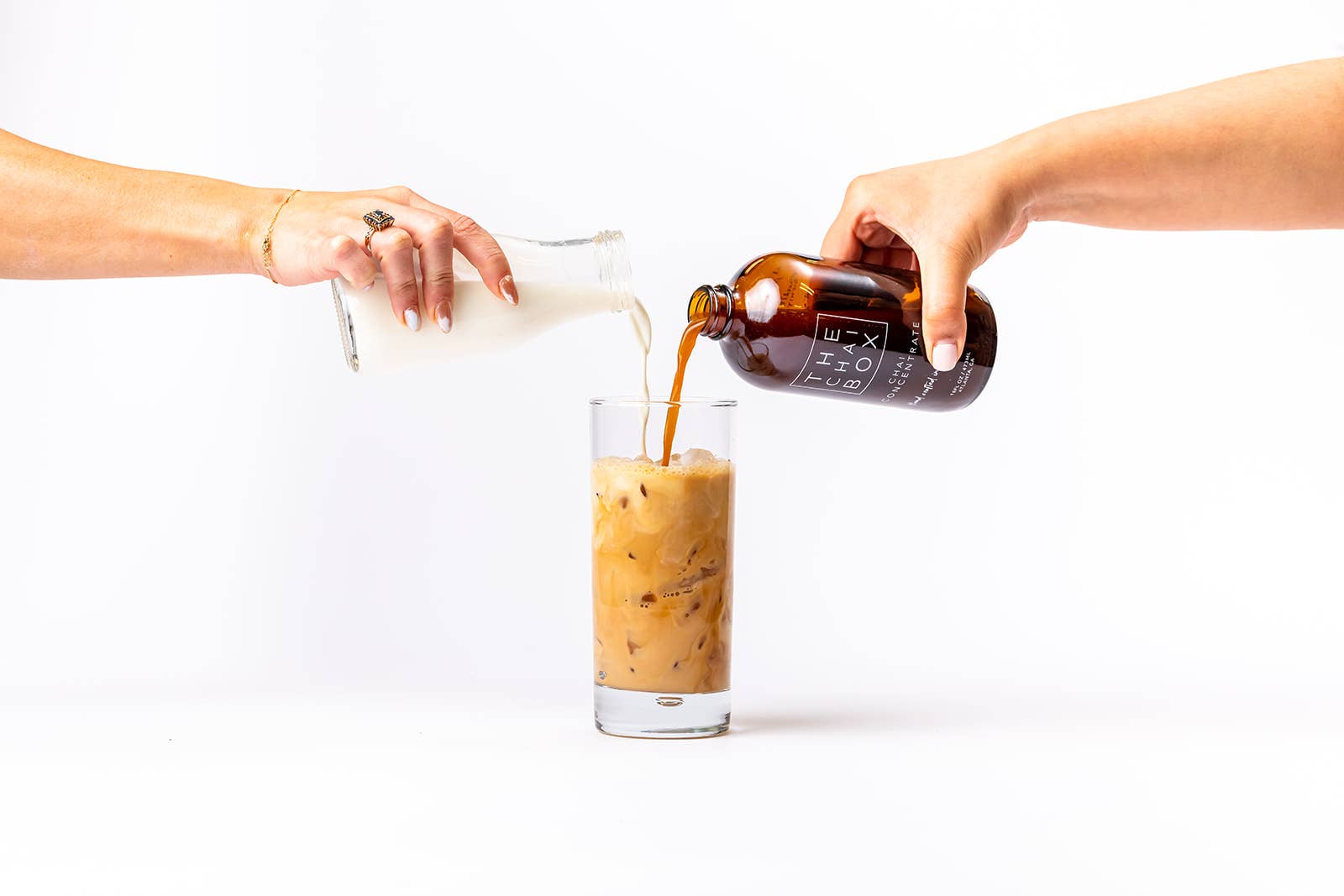 Chai Concentrate 16 oz Glass Bottle | The Chai Box