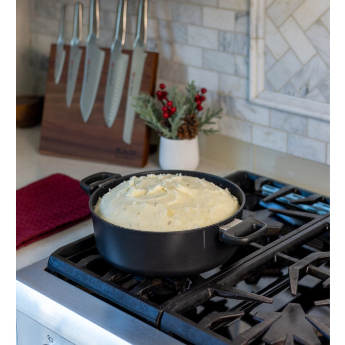 Covered 4.5 QT Low Sauce Pot | Scanpan