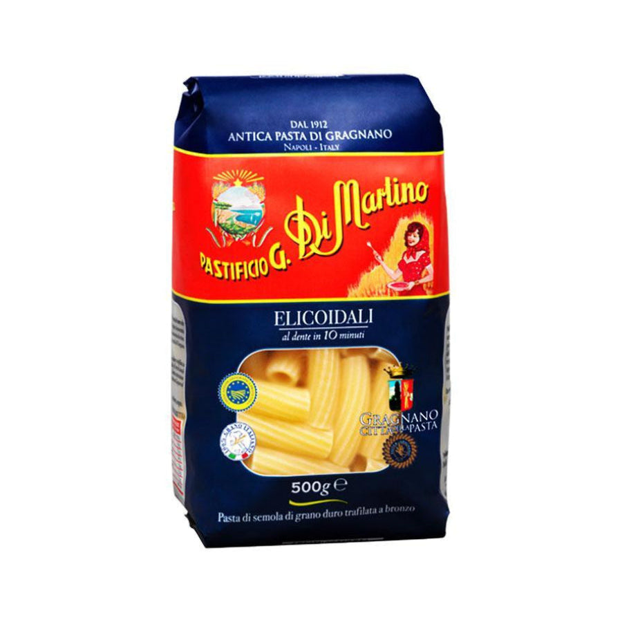 Di Martino pasta packaging on a white background