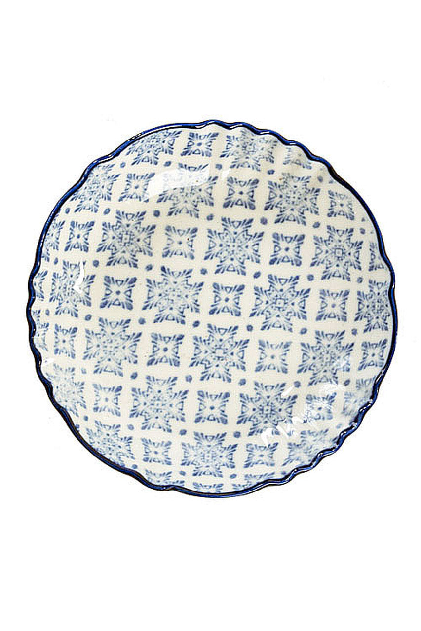 Small Plate with Scalloped Edge